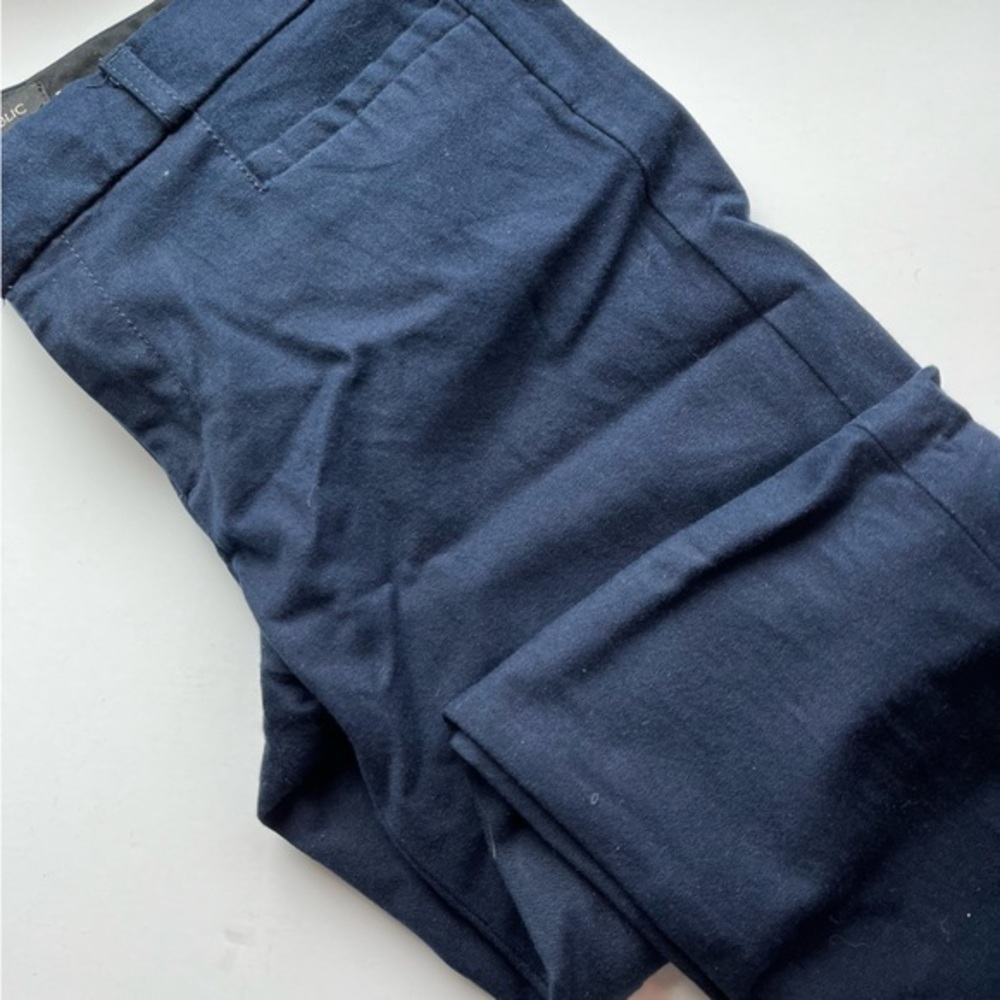 Banana Republic • Navy Sloan Trouser Pants - Picture 6 of 9